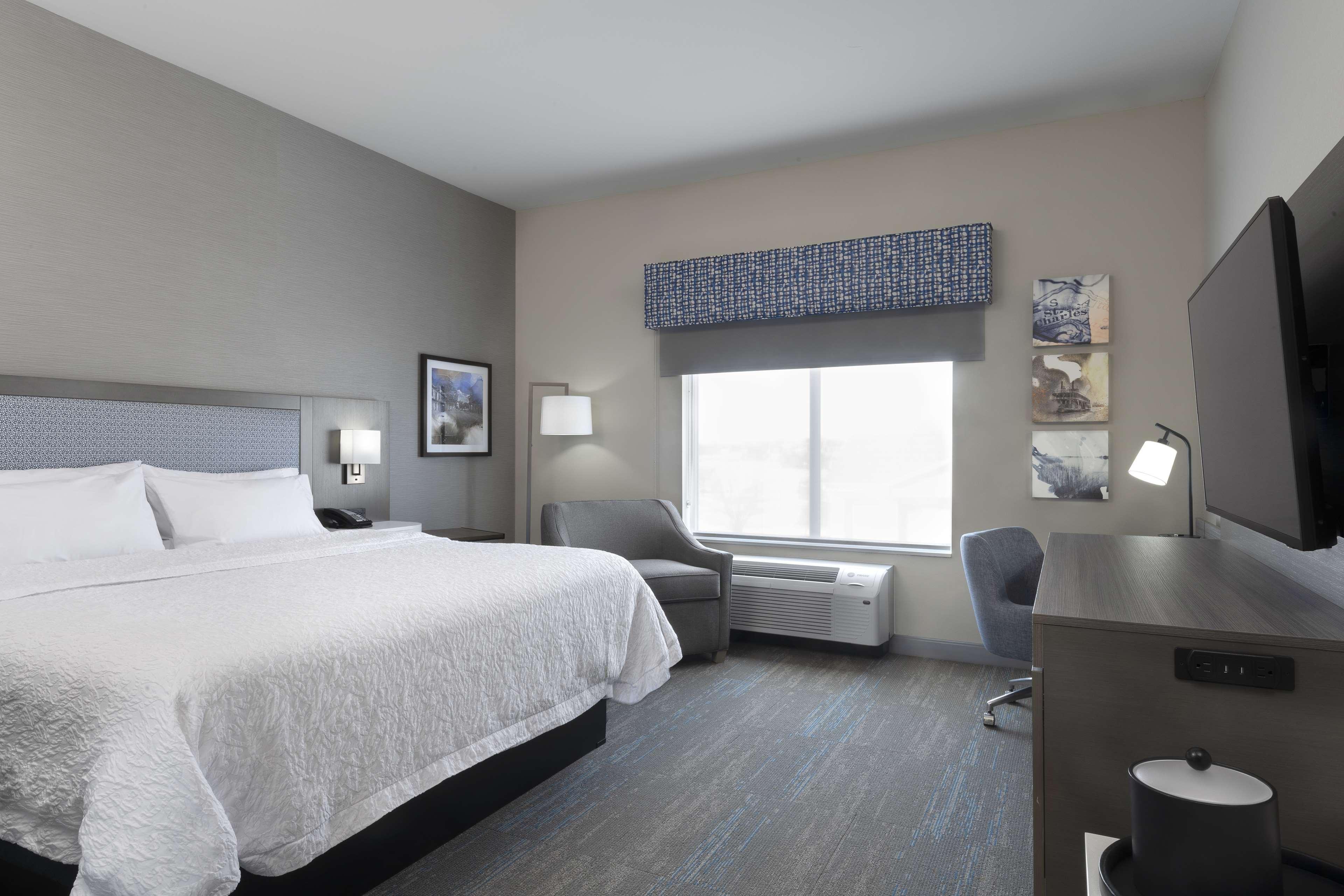 Hotel Hampton & St Charles Old Town Area, Mo