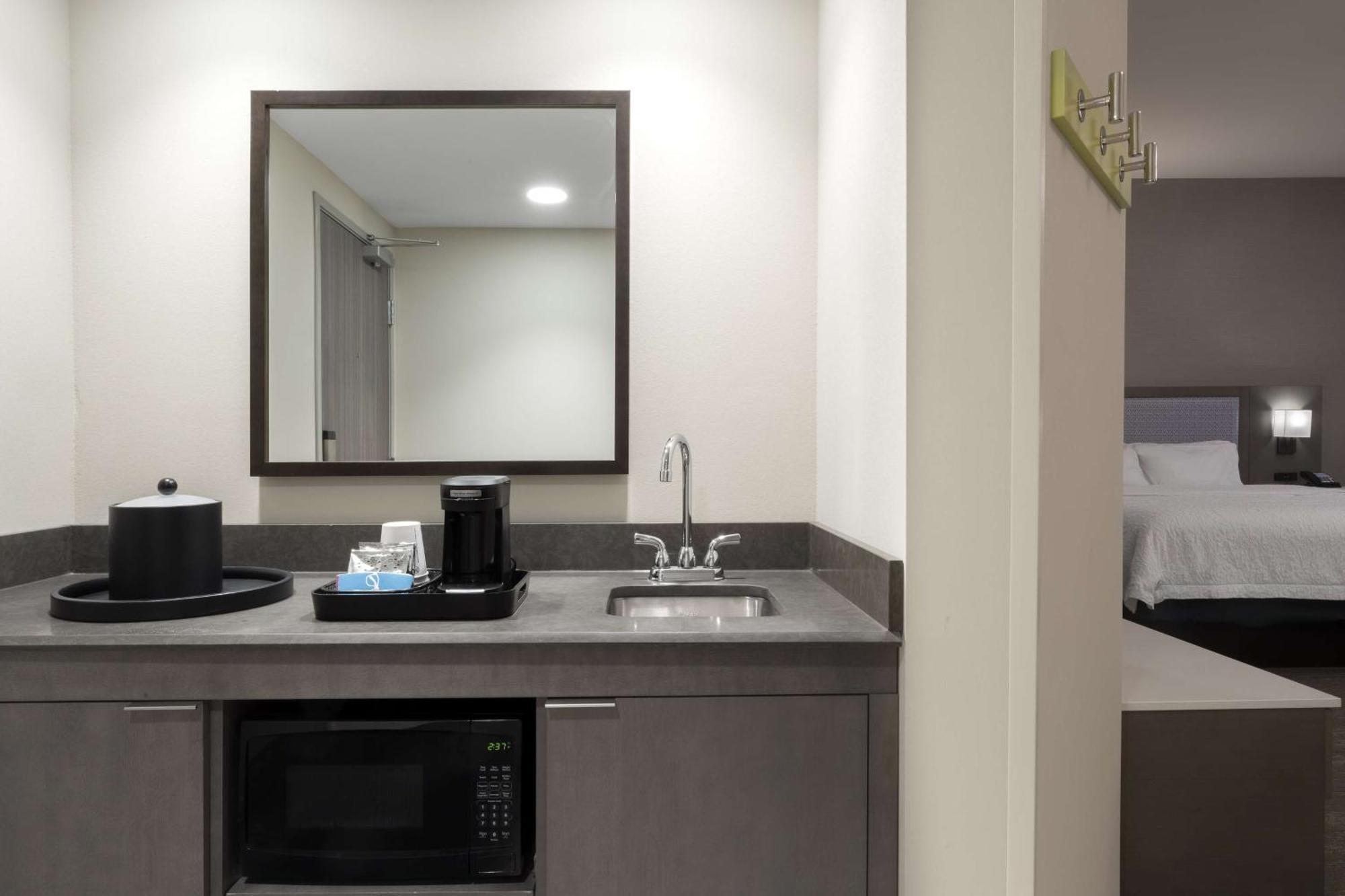 Hampton & St Charles Old Town Area, Mo Hotel 3*